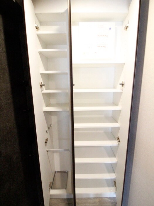 クレストコート門前仲町の物件内観写真