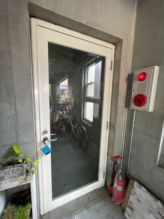 ＱＧ三軒茶屋の物件外観写真