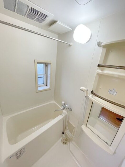 ＱＧ三軒茶屋の物件内観写真