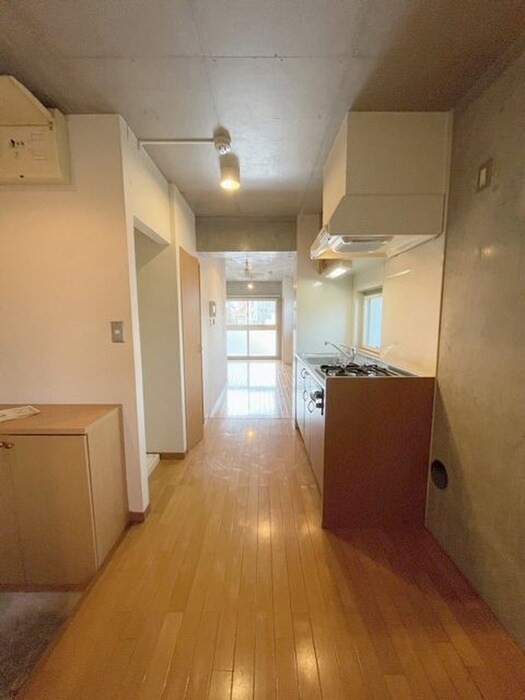 ＱＧ三軒茶屋の物件内観写真