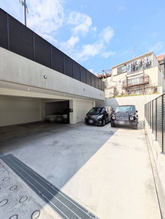 URBANLINK護国寺の物件外観写真