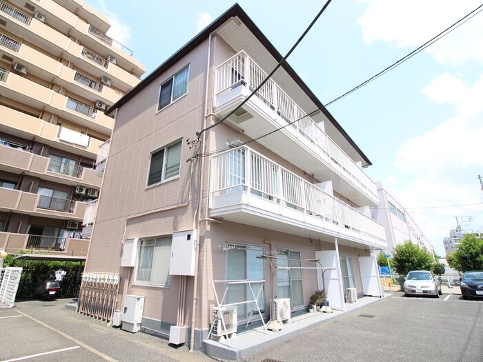 日興狛江マンション２の物件外観写真