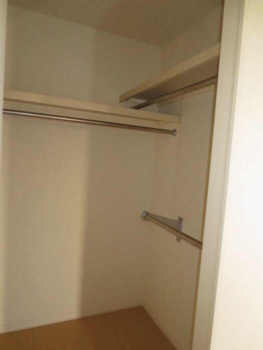 フローラの物件内観写真