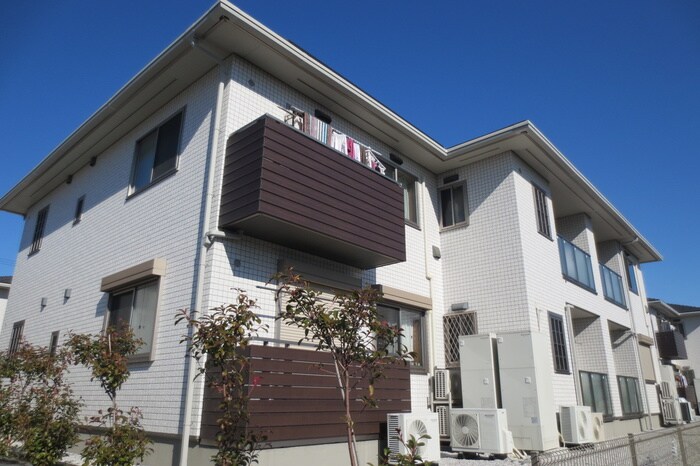 オーチャード・アパートメントＢの物件外観写真