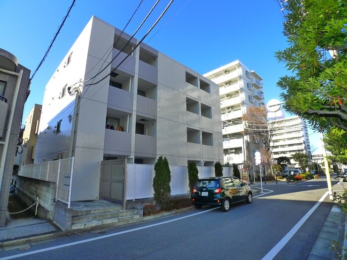 カーサ・プリマベーラの物件外観写真