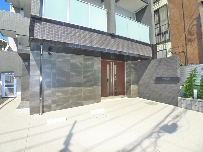 サムティレジデンス市川の物件外観写真