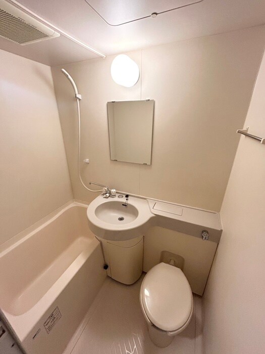 カサアレグリアの物件内観写真