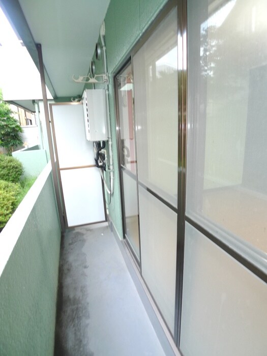 ロイヤルハイツ新曽の物件内観写真