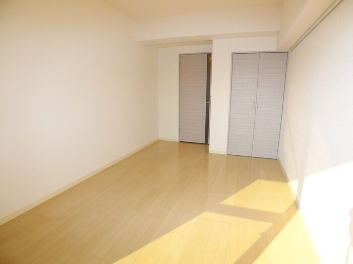 レジディア浦安の物件内観写真