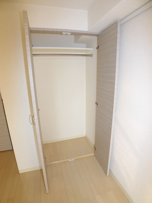 レジディア浦安の物件内観写真