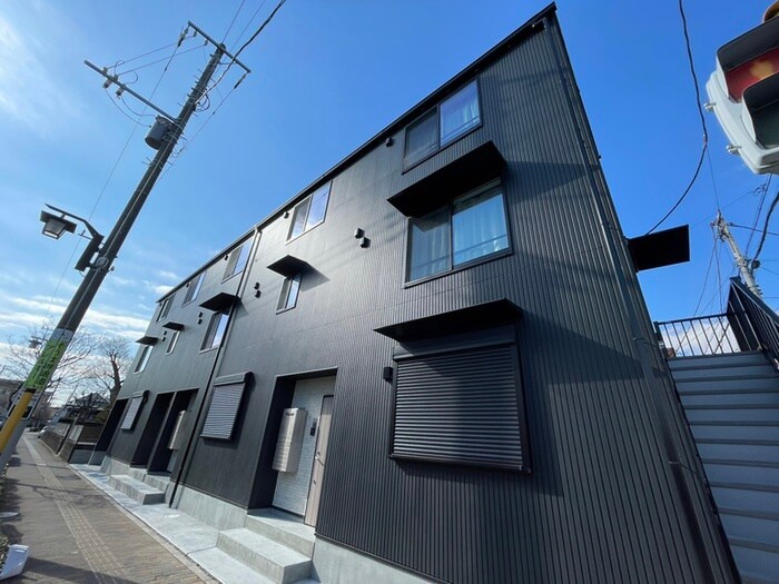 フェリシティ越谷の物件外観写真