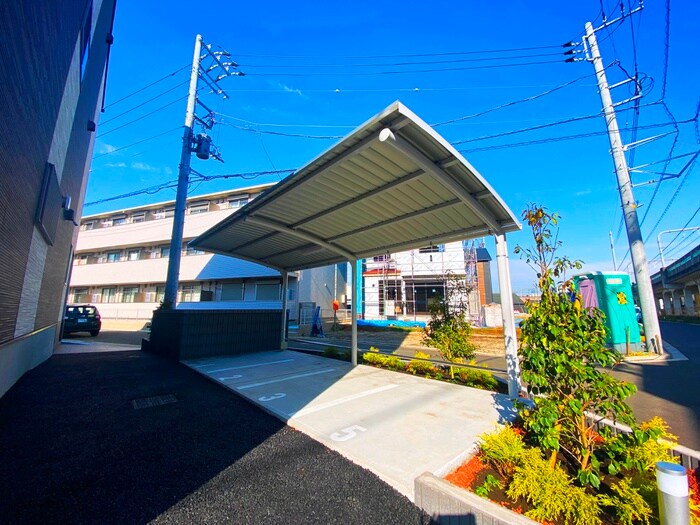 Royal Hillsの物件外観写真