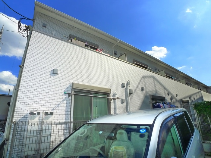 エルカーサHDKの物件外観写真