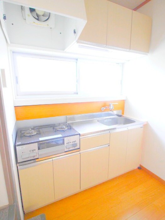 鶴馬一丁目貸家の物件内観写真