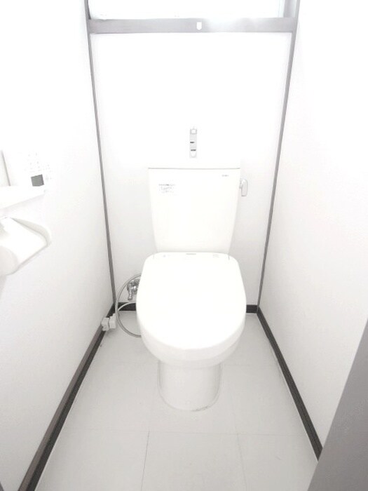 鶴馬一丁目貸家の物件内観写真