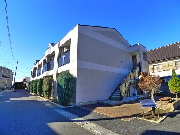 エルシオンⅢの物件外観写真