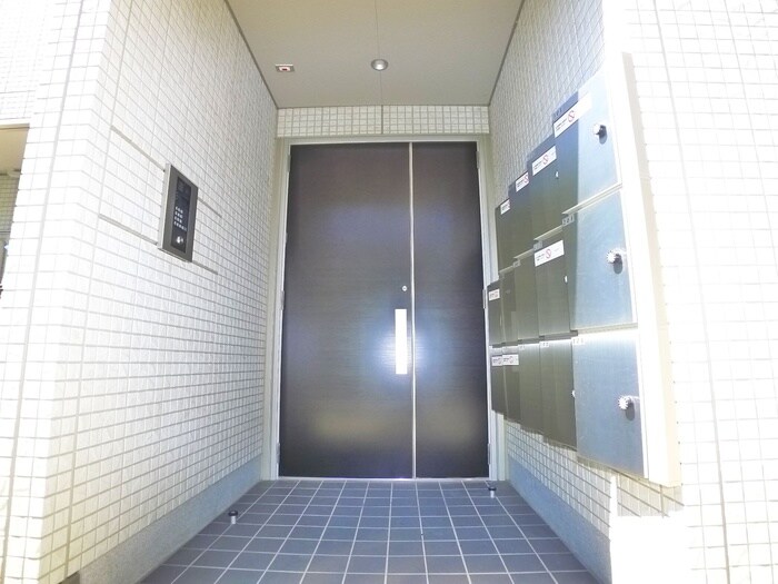 ディアコート本木の物件外観写真