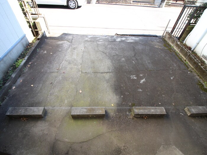 ベルゾーネ橋本Ⅰの物件外観写真