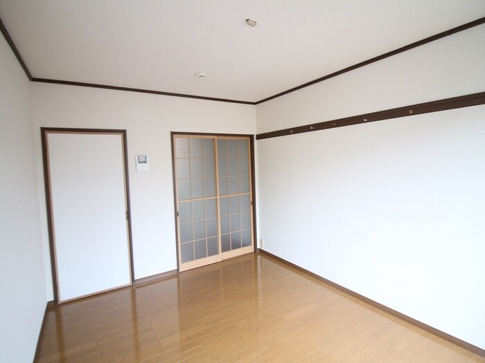 ベルゾーネ橋本Ⅰの物件内観写真