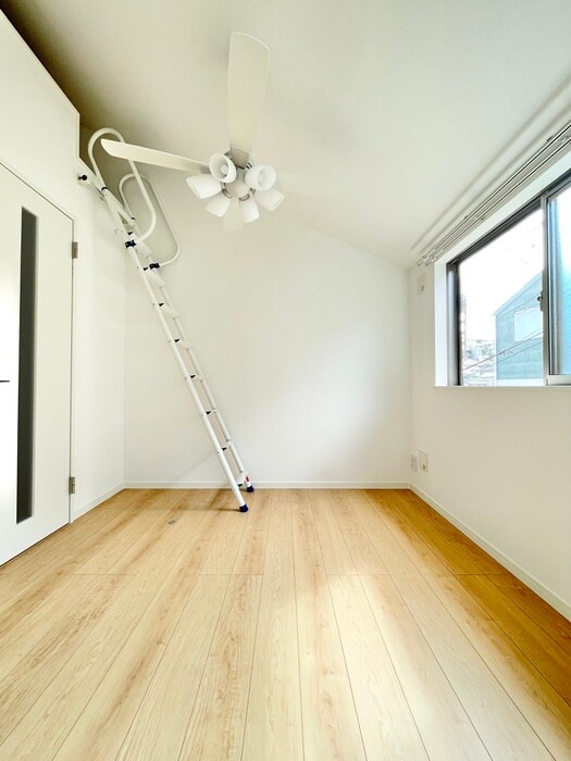 アザーレ・ソラ読売ランド前の物件内観写真