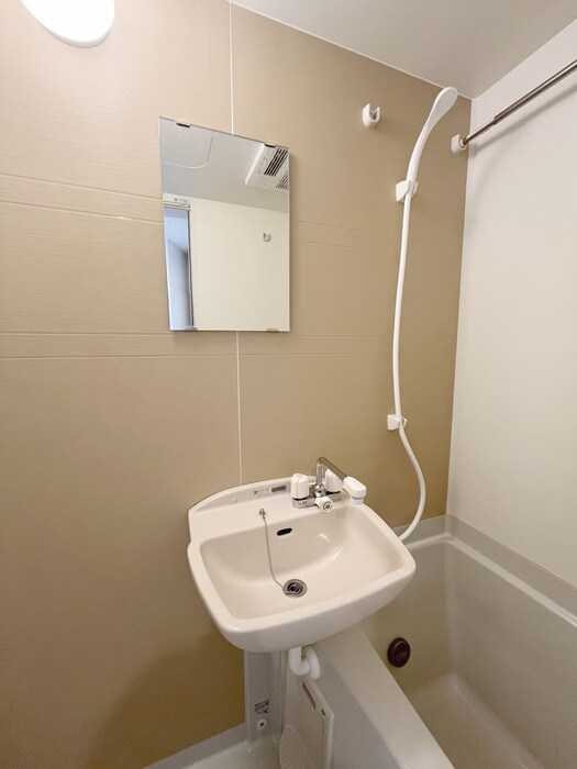 ヒロ・小岩の物件内観写真