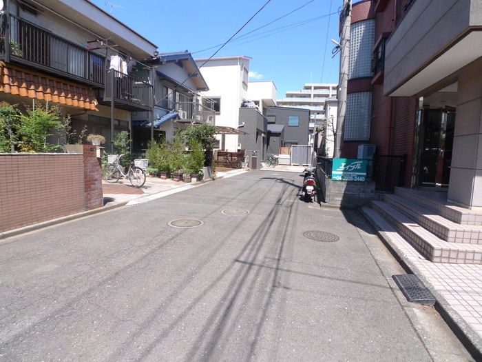 グランドコ－ト美原の物件外観写真