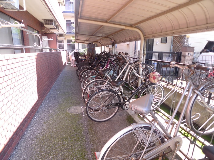 グランドコ－ト美原の物件外観写真