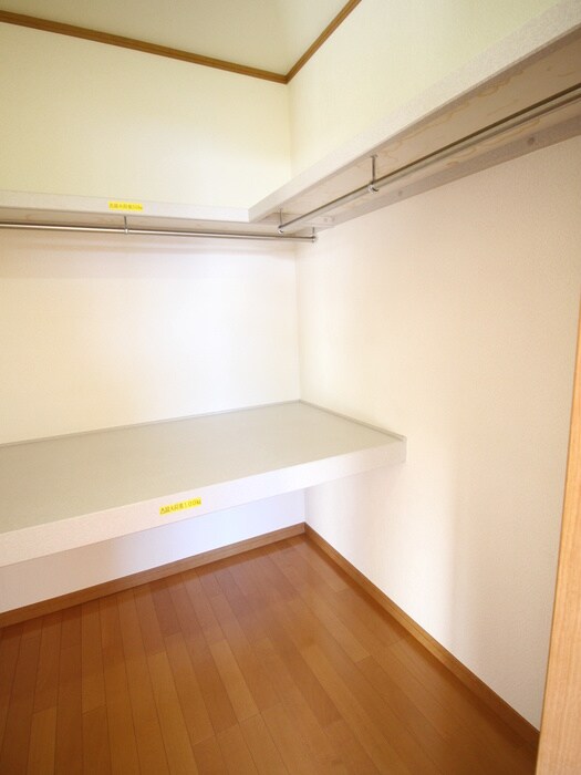 トリリオンの物件内観写真