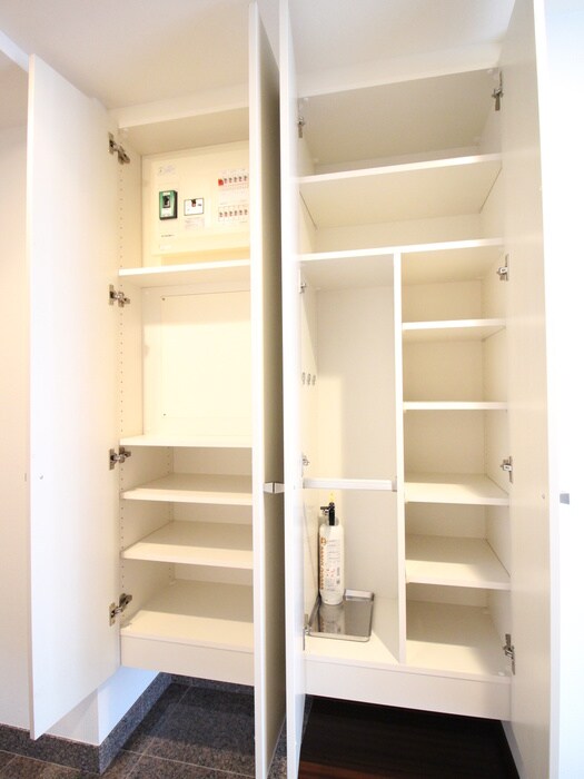 ホワイトタワ－浜松町の物件内観写真