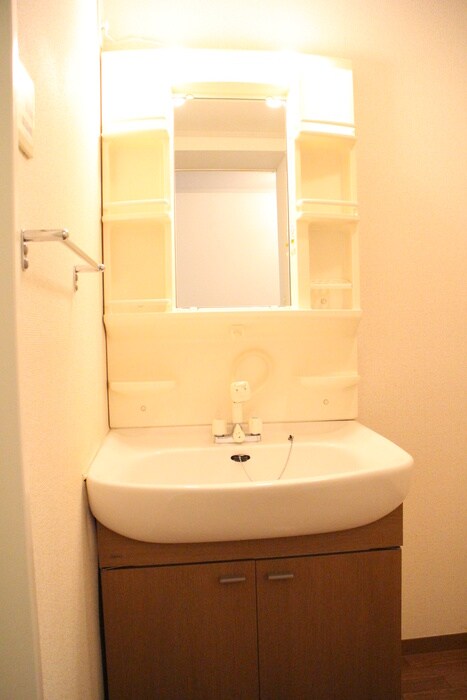 グリ－ンヒルズＢ棟の物件内観写真