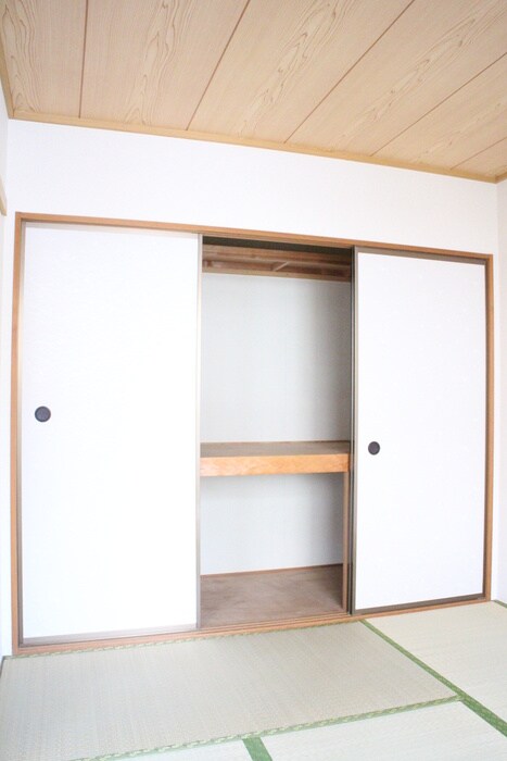 グリ－ンヒルズＢ棟の物件内観写真