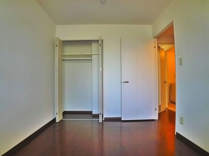 エステート習志野１号棟の物件内観写真