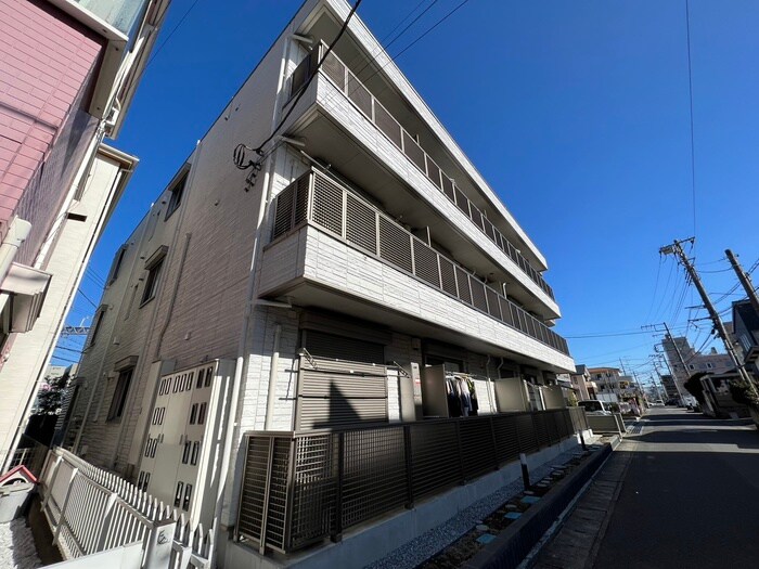 ドムスベルウッドの物件外観写真