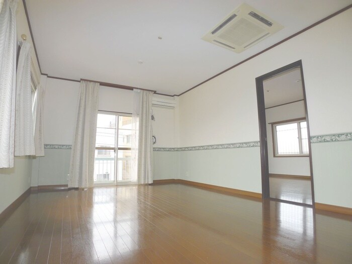 ユーカリビルの物件内観写真