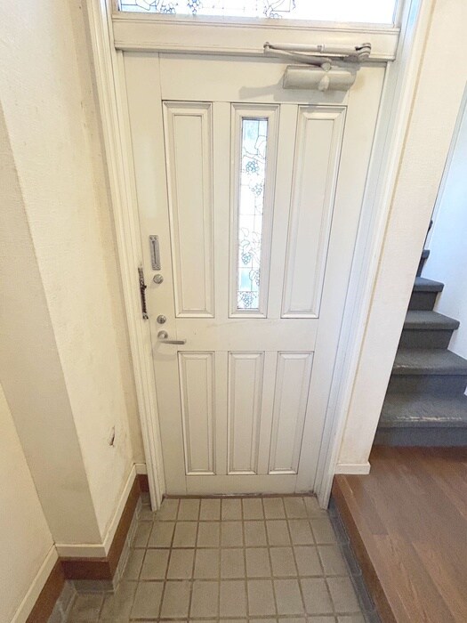 ホワイトタウンハウスの物件内観写真