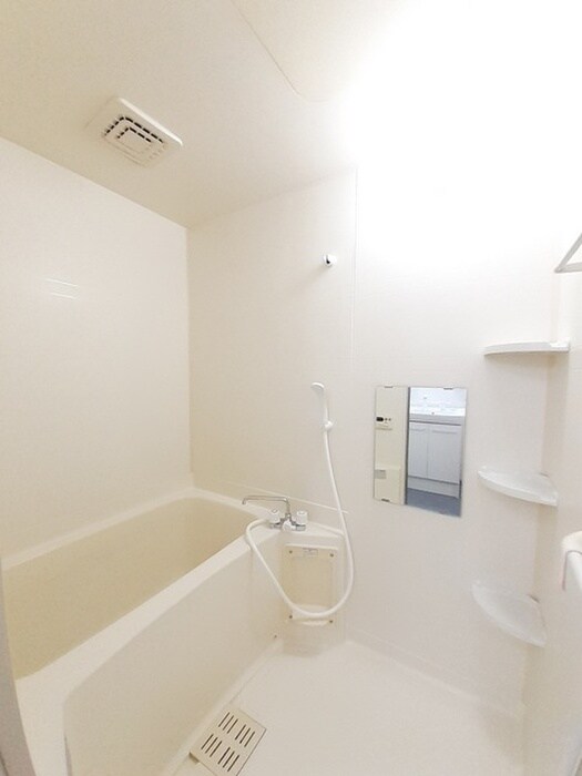 プリムロ－ズＡの物件内観写真