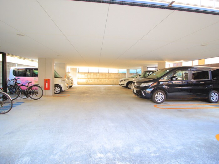 カーサ・フェリスの物件外観写真