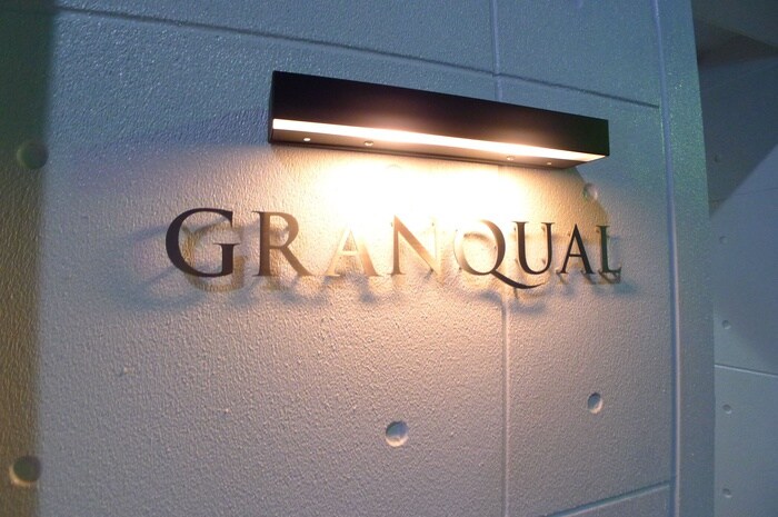 グランクオール町屋の物件外観写真