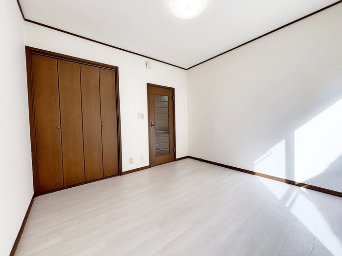 ヴィラ－ジュ志村の物件内観写真