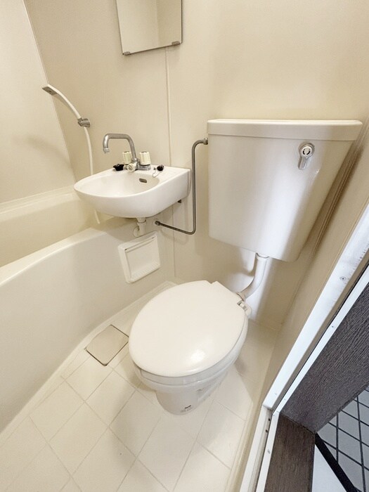 ヴィラ－ジュ志村の物件内観写真