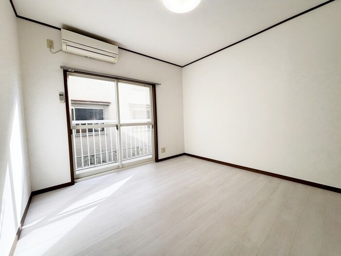 ヴィラ－ジュ志村の物件内観写真