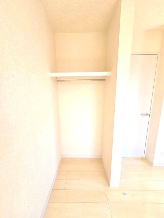 バーンサヌーク杉田の物件内観写真