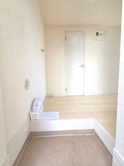 バーンサヌーク杉田の物件内観写真