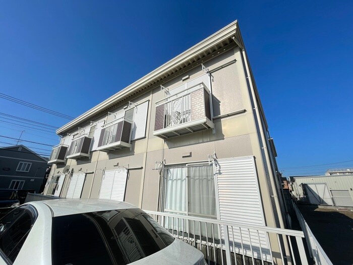 パインハイツ３の物件外観写真