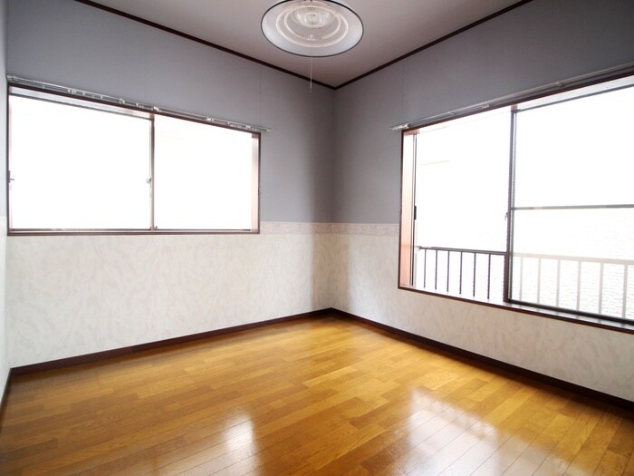 新井宿駅貸家の物件内観写真