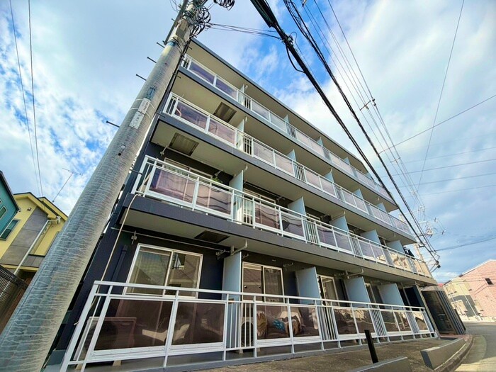 インティメイトハイツの物件外観写真