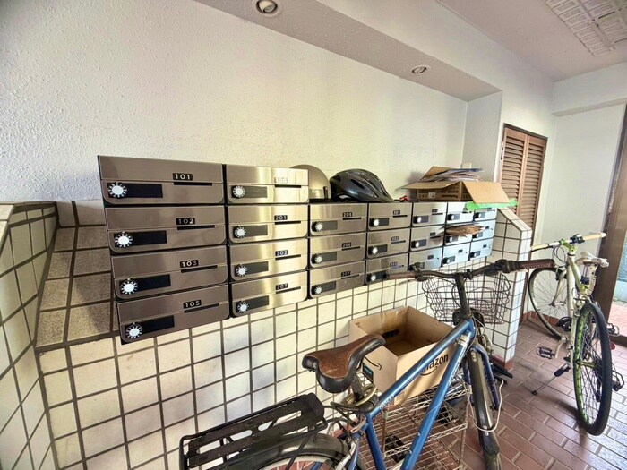 インティメイトハイツの物件外観写真