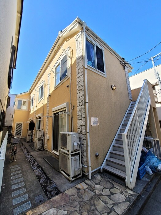 アヴァンセ西ヶ原の物件外観写真