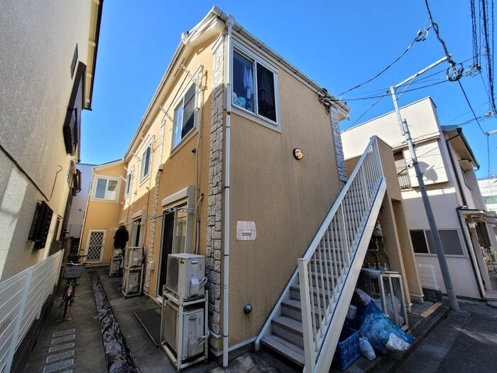 アヴァンセ西ヶ原の物件外観写真