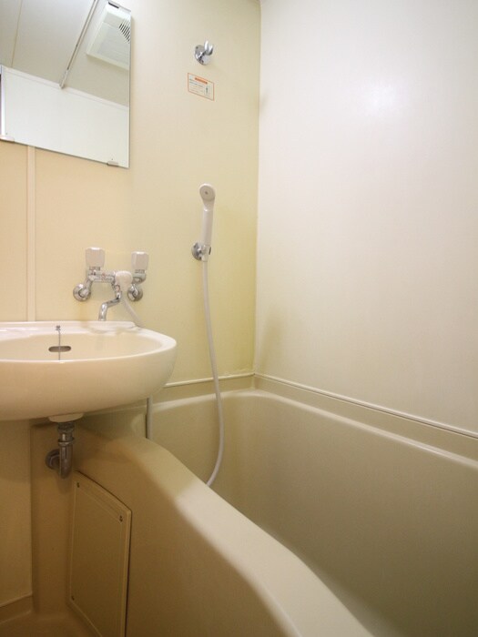 鈴木ﾊｲﾂの物件内観写真